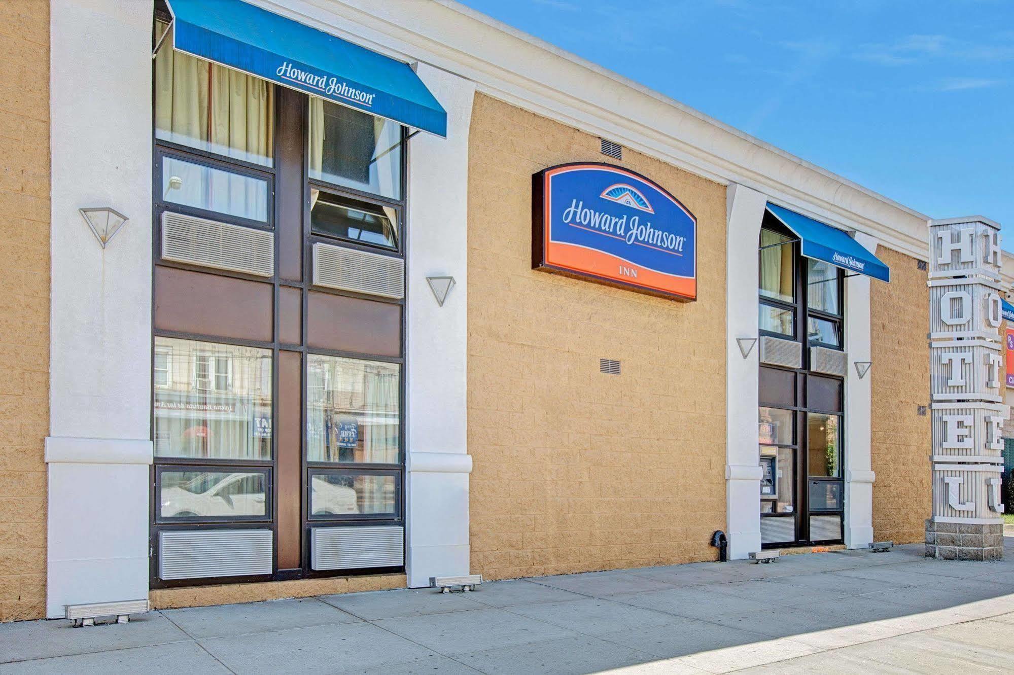 Howard Johnson Inn Queens Village New York Exterior photo